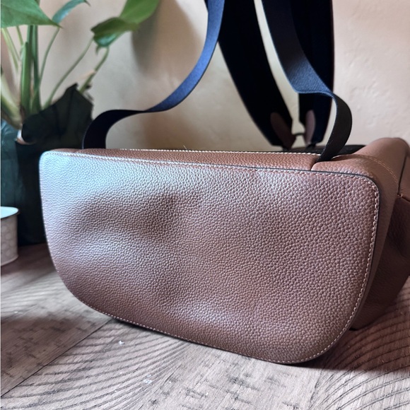 Coach backpack - Picture 2 of 6